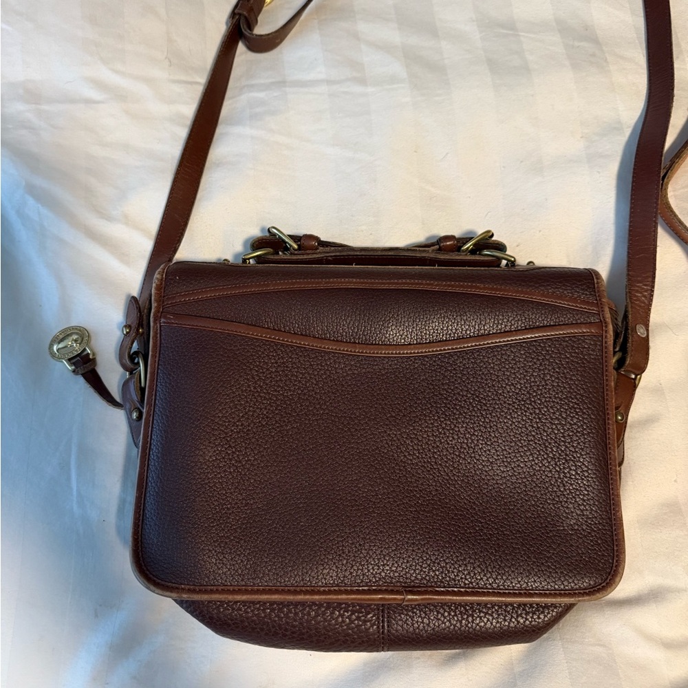 Dooney & Bourke crossbody bag - Picture 3 of 4